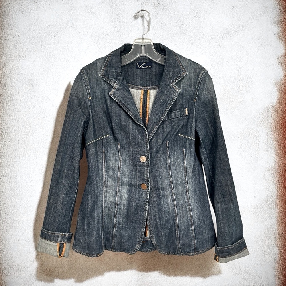 Fitted Button Denim Jacket